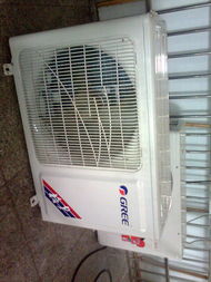 日用品、家具与家电零售 现代生活消费的三驾马车