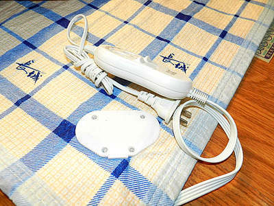 专业批发零售电热毯 超值双温双控双面花，单人、双人、三人加大电褥子图片大全